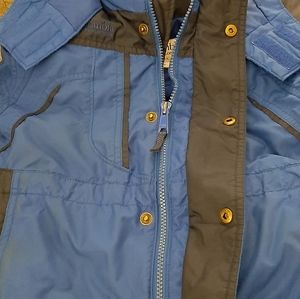 COLUMBIA SPORWEAR COMPANY BOYS COAT.SZ::3T HOODIE DETACHABLE. VERY NICE. VERY GO